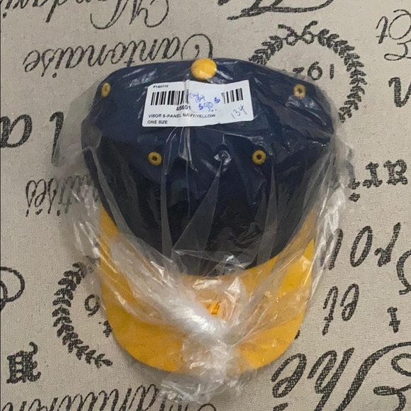 Palace Visor 6-Panel Hat - Picture 2 of 5